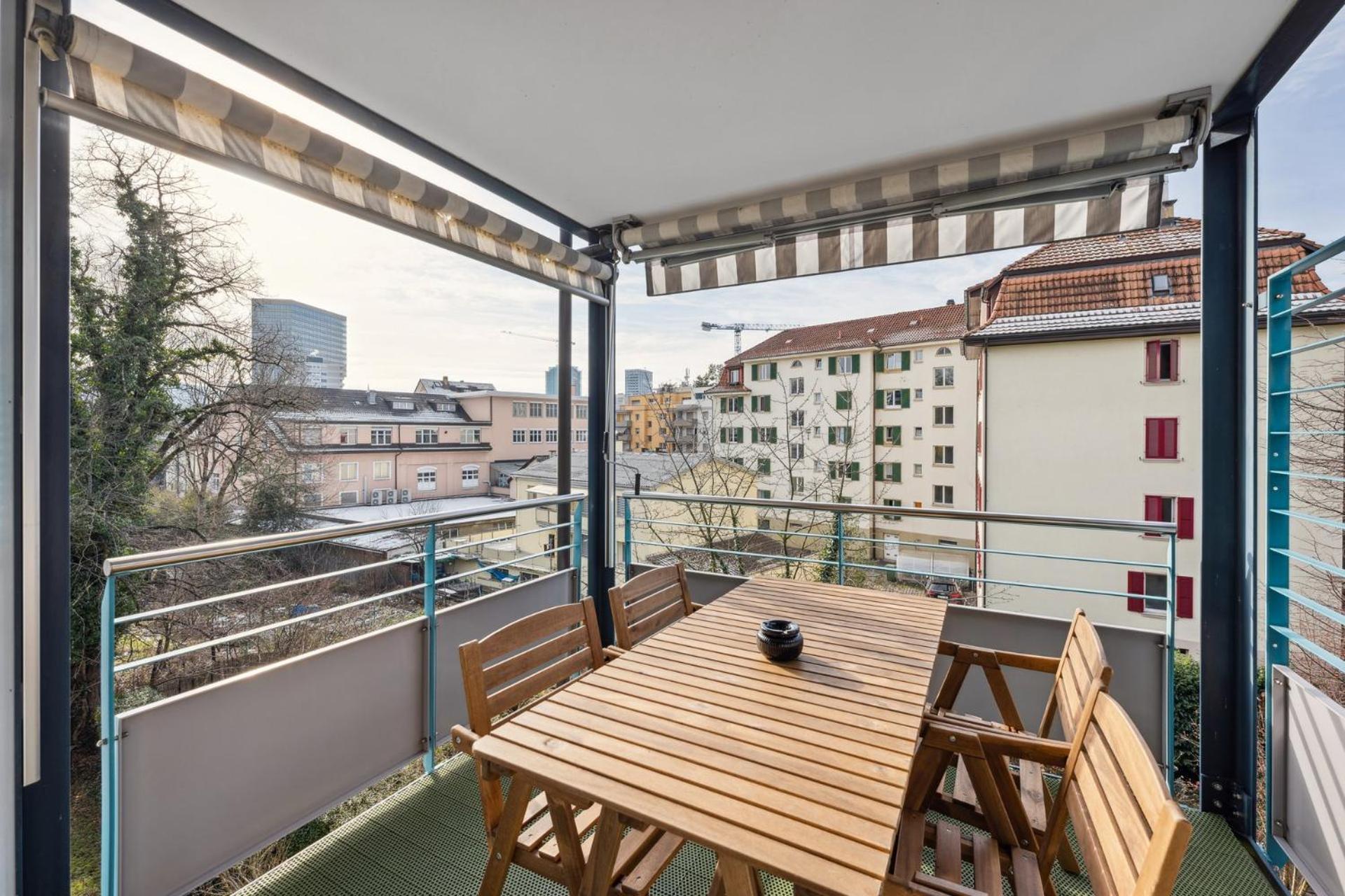 Comfortable Stay In Oerlikon 20 Minutes Away From Zurich Airport Eksteriør billede
