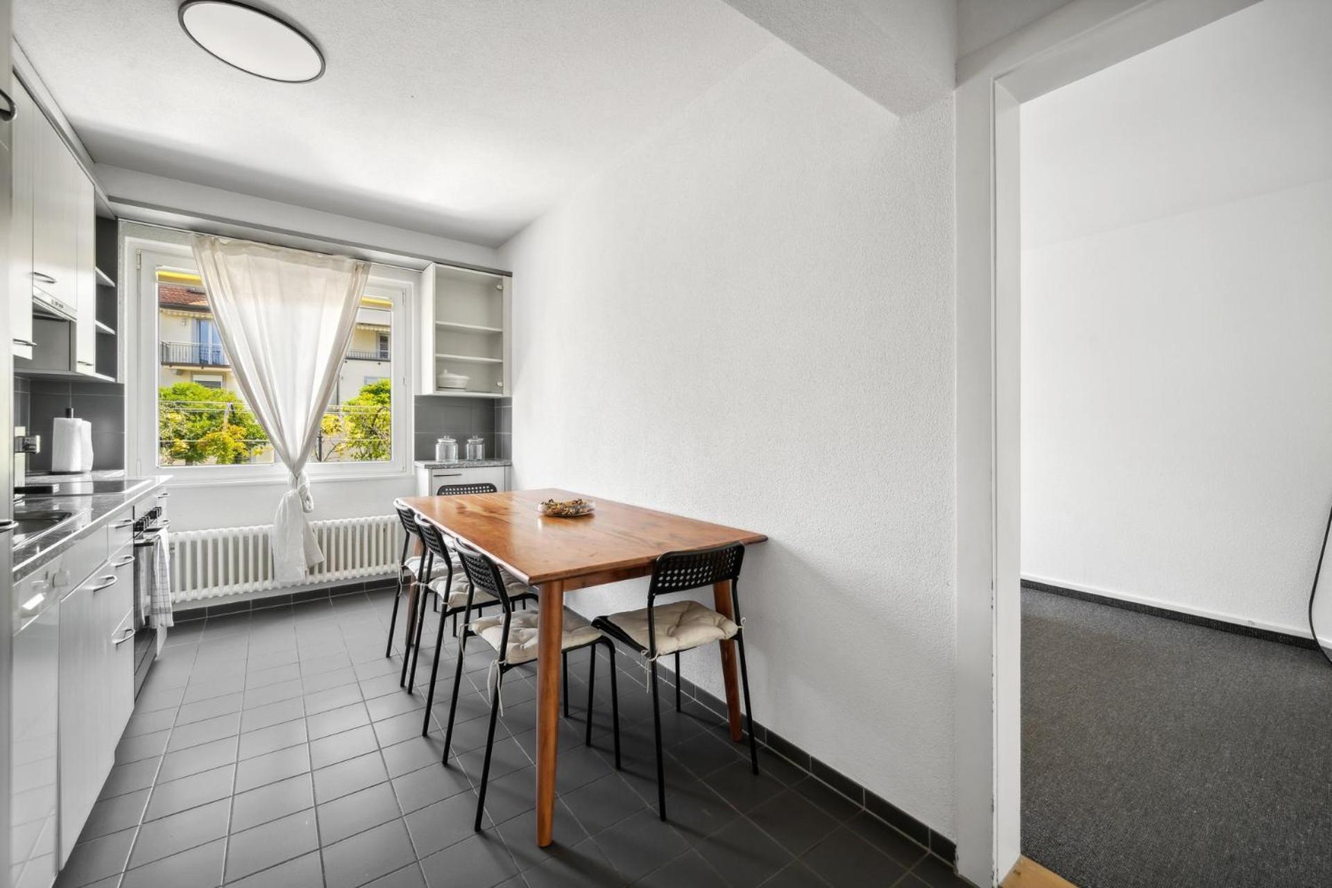 Comfortable Stay In Oerlikon 20 Minutes Away From Zurich Airport Eksteriør billede
