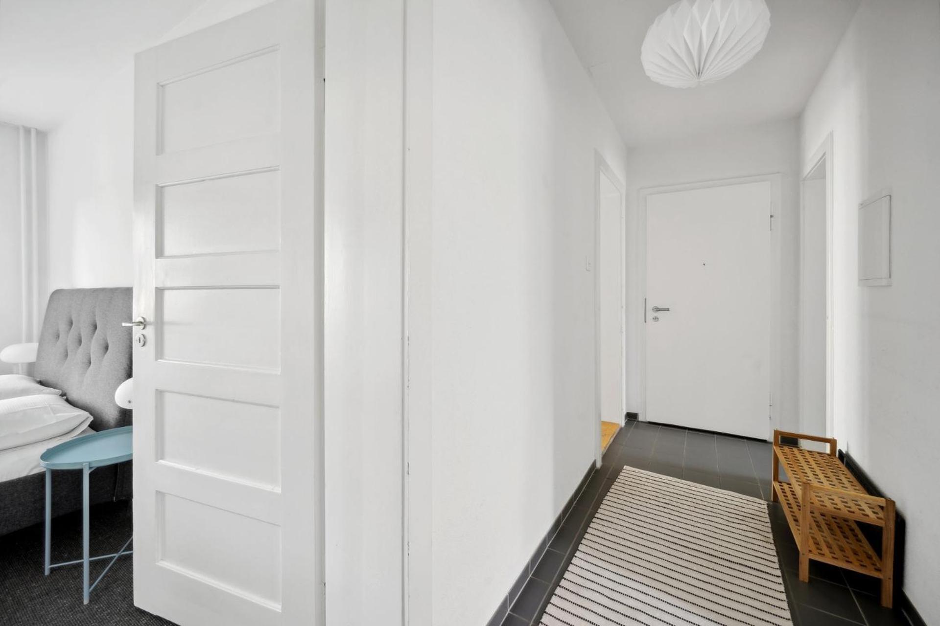 Comfortable Stay In Oerlikon 20 Minutes Away From Zurich Airport Eksteriør billede